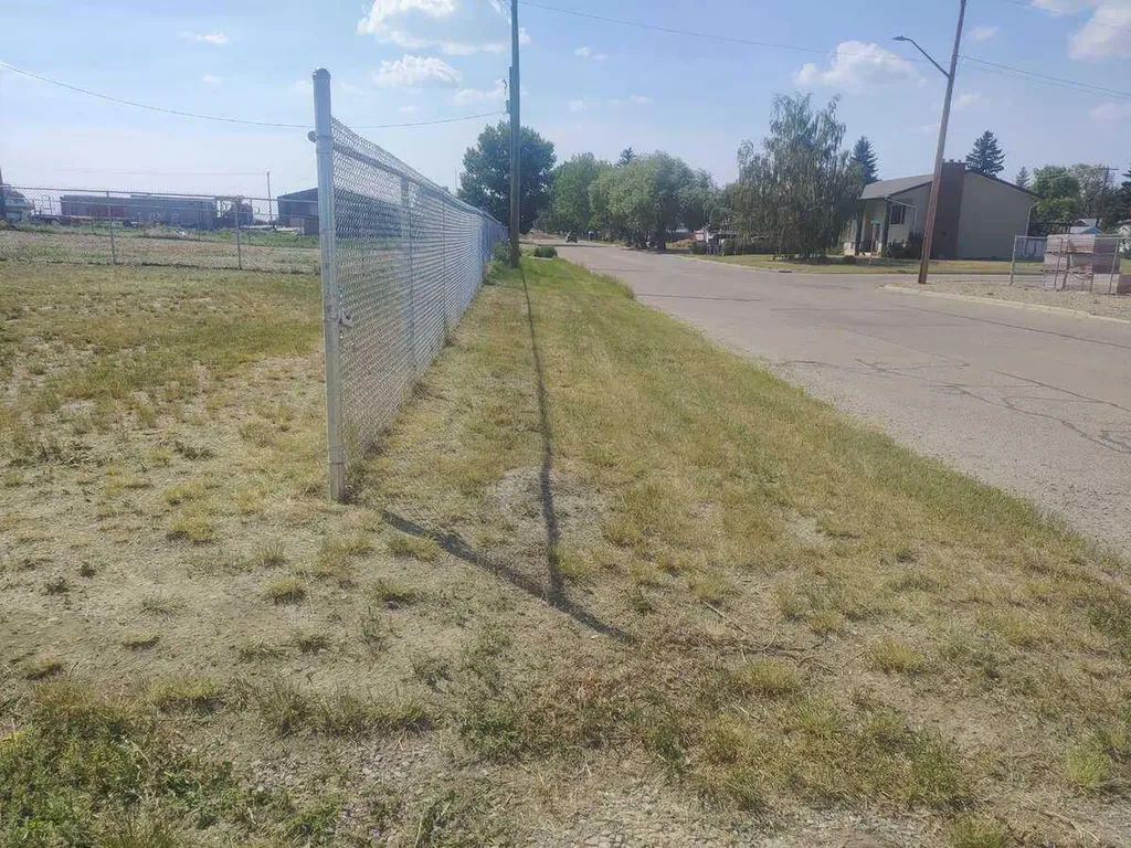 309 1st Avenue Bassano AB T0J 0B0