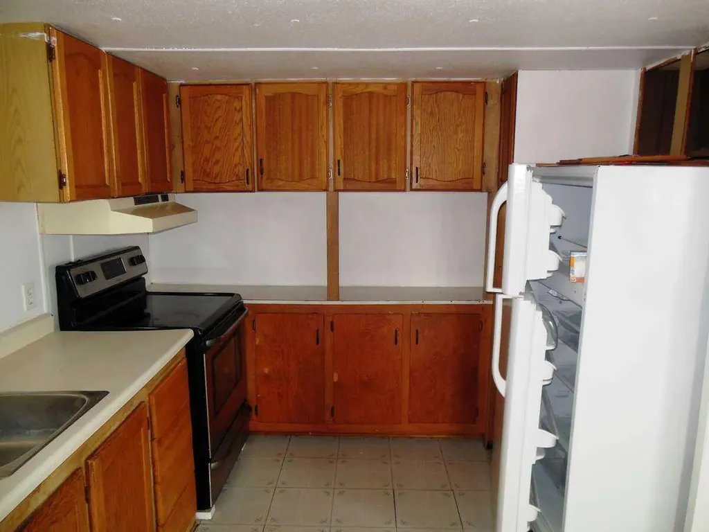 309 1st Avenue Bassano AB T0J 0B0
