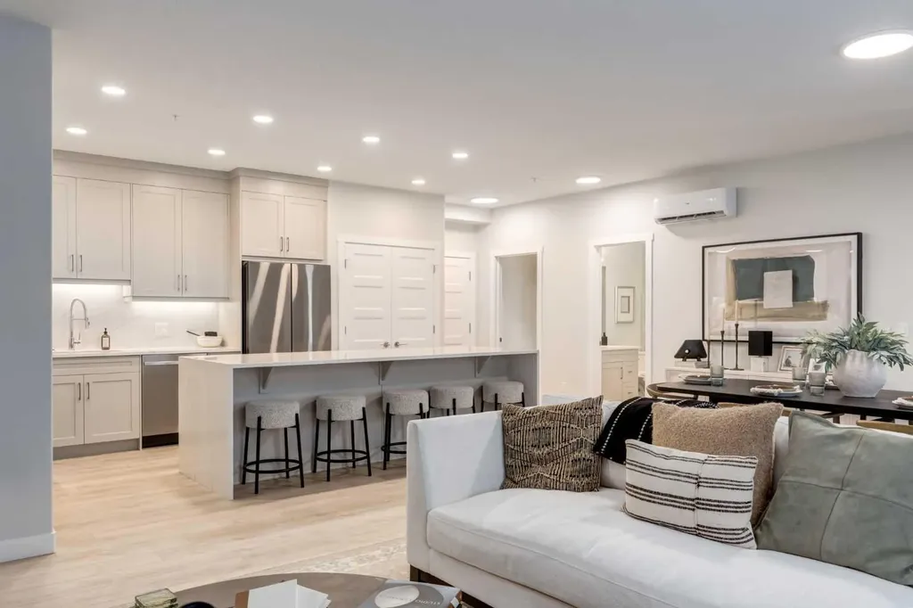 175 Wolf Hollow Crescent SE Calgary AB X0X 0X0
