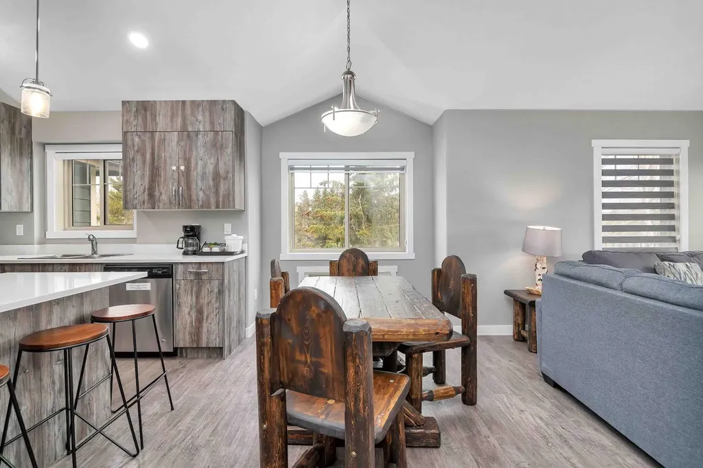401 4 Street Rural Cypress County AB T0J 1C0