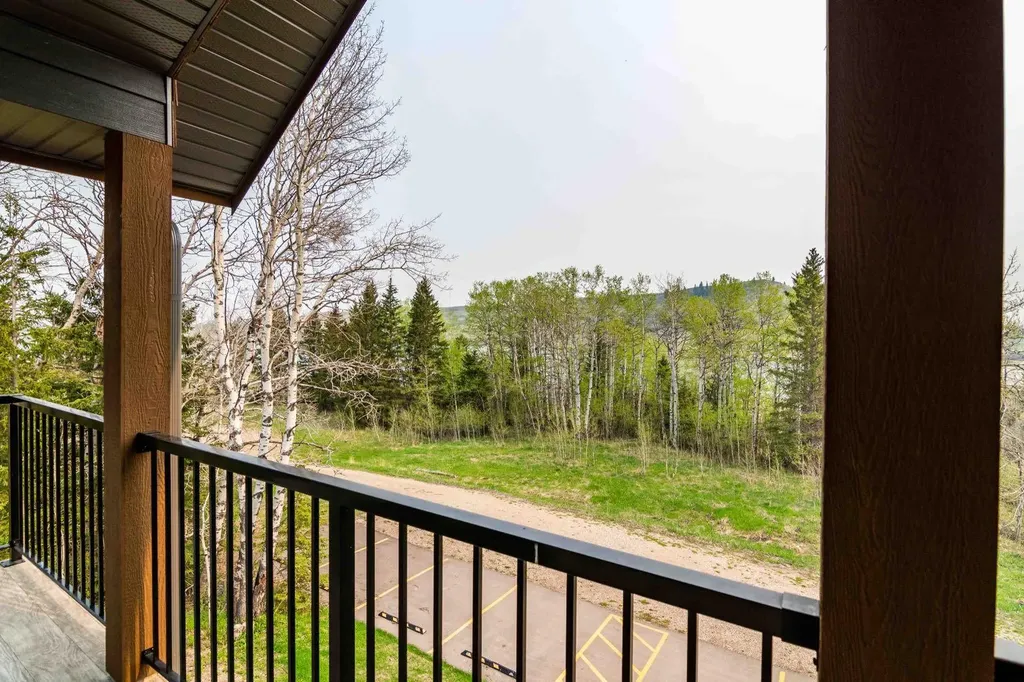 401 4 Street Rural Cypress County AB T0J 1C0