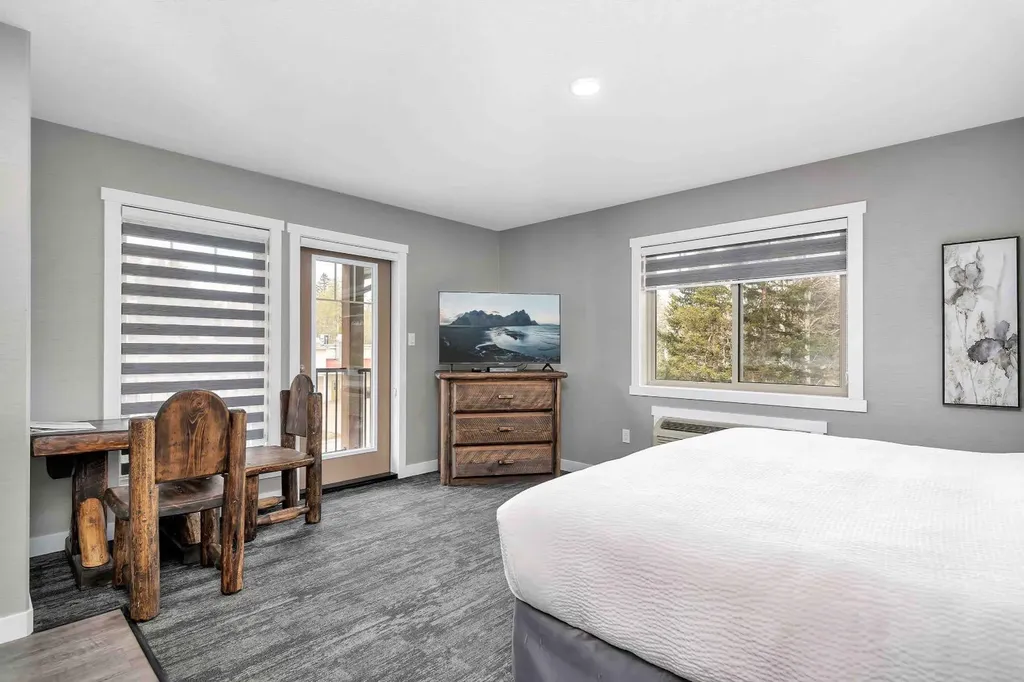 401 4 Street Rural Cypress County AB T0J 1C0