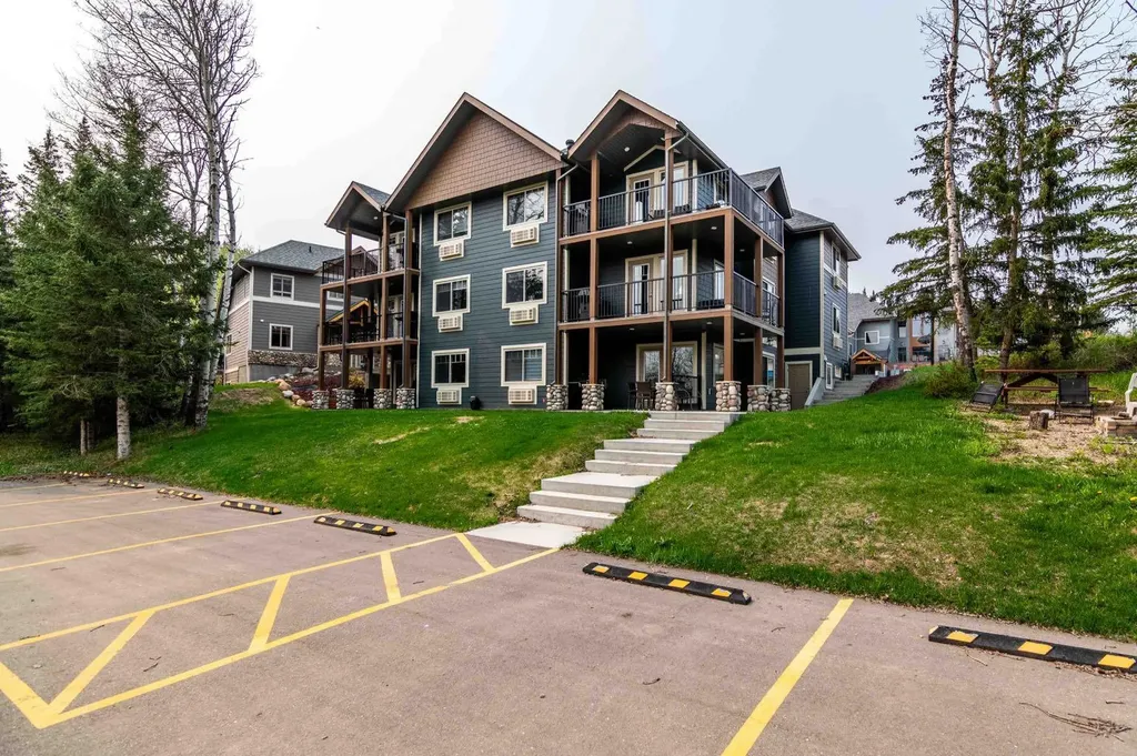 401 4 Street Rural Cypress County AB T0J 1C0
