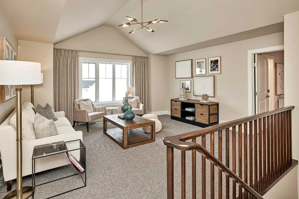 233 Rowmont Drive NW Calgary AB T3L2N7
