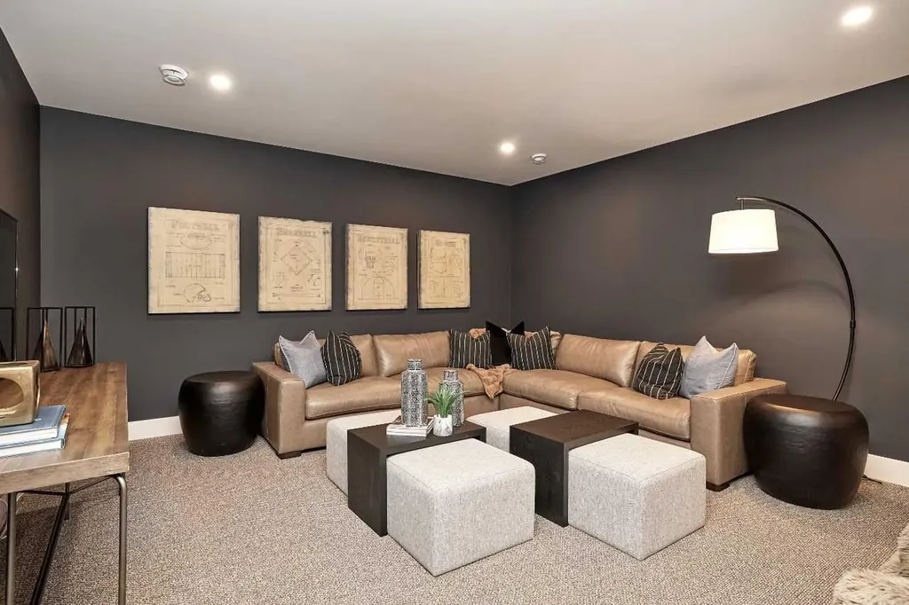 233 Rowmont Drive NW Calgary AB T3L2N7