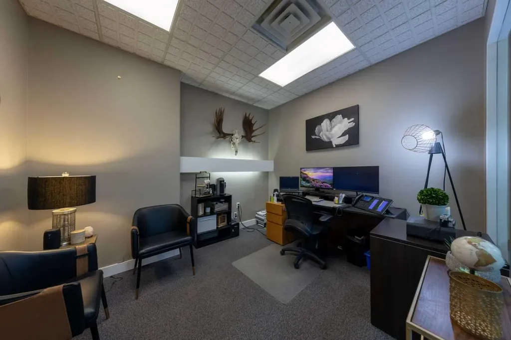 4809 50 Avenue Lloydminster SK S9V 0P6
