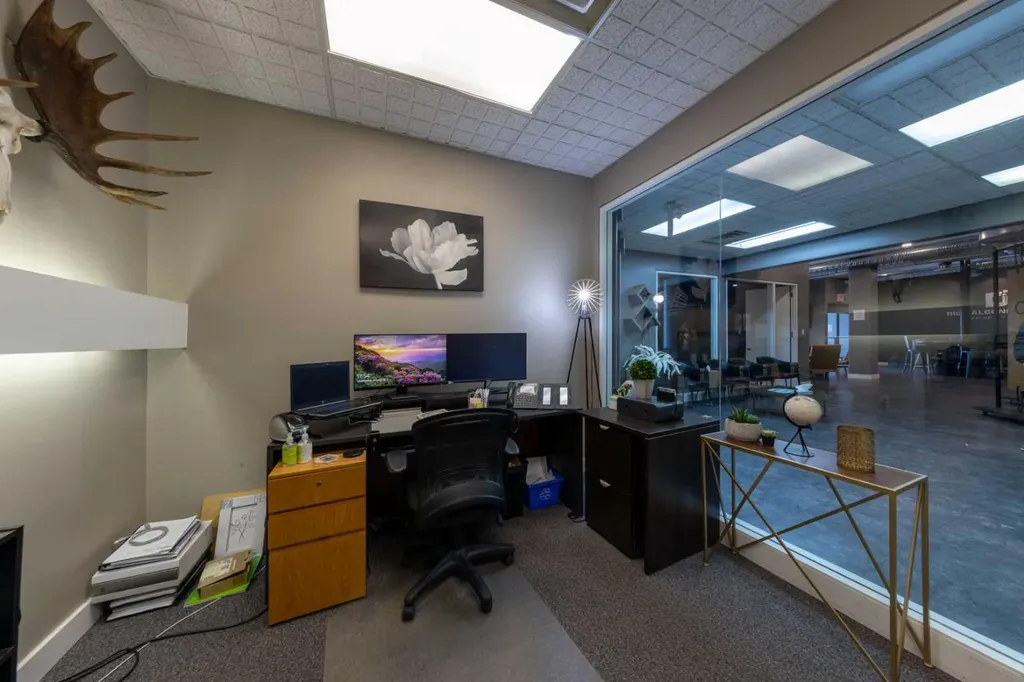 4809 50 Avenue Lloydminster SK S9V 0P6