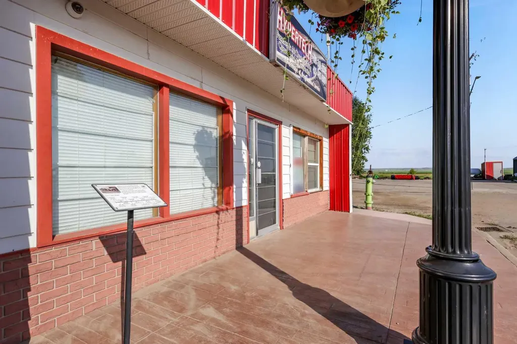 101 Main Street Rockyford AB T0J 2R0