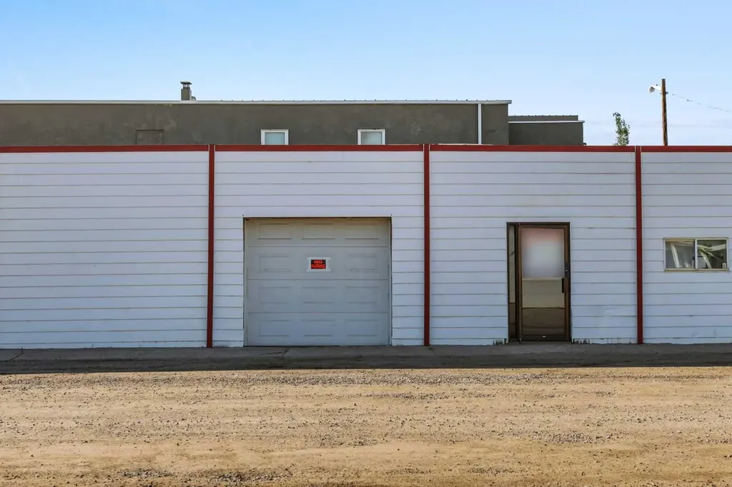 101 Main Street Rockyford AB T0J 2R0