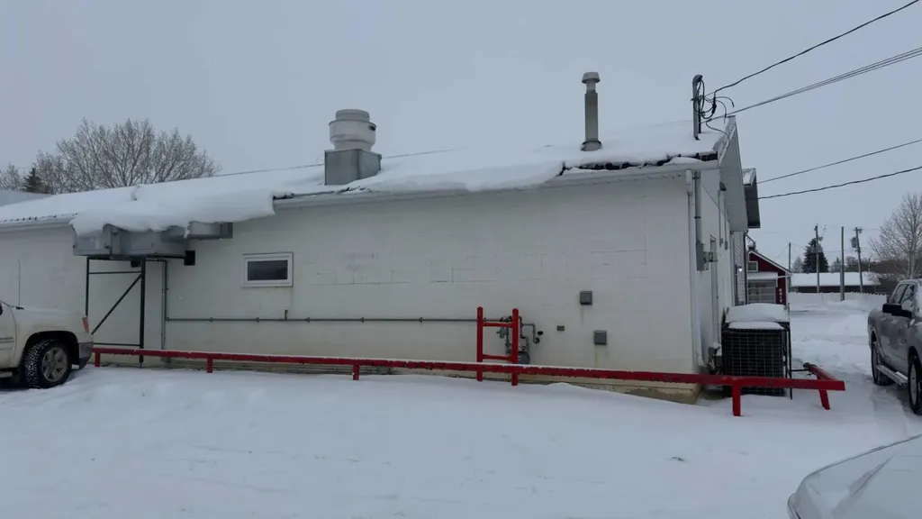 4905 50 Avenue Consort AB T0C1B0