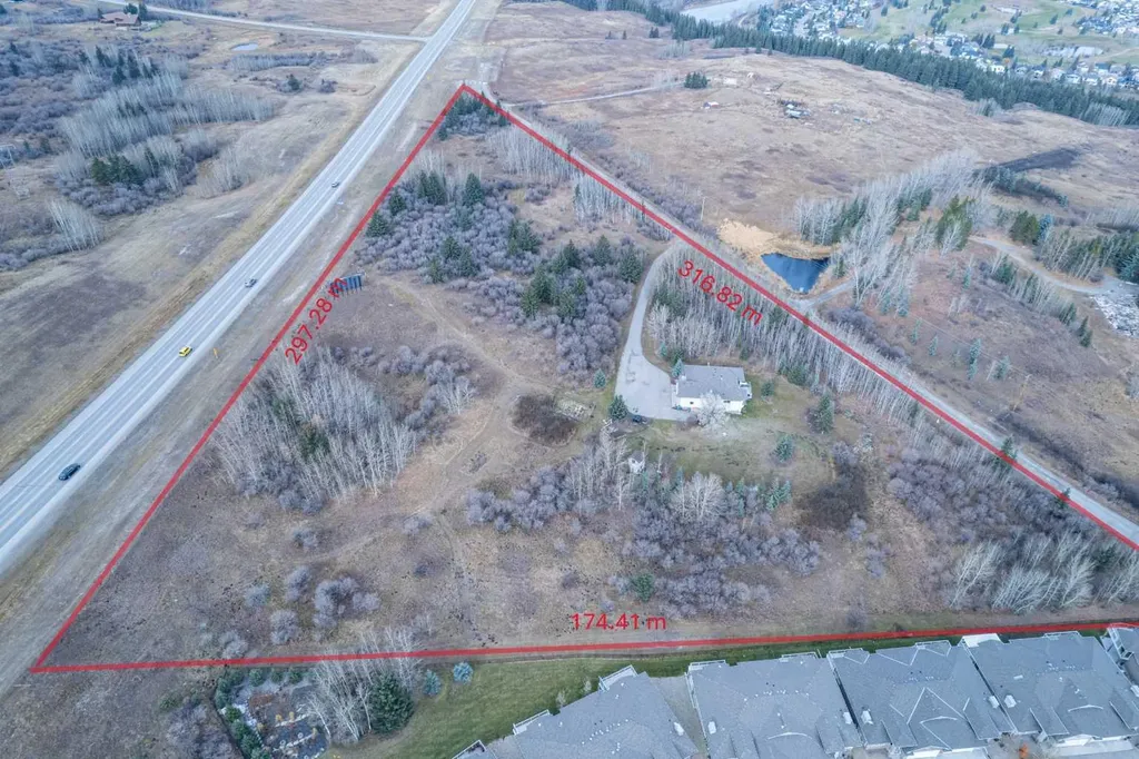 42085 River Heights Lane Cochrane AB T4C 2A4