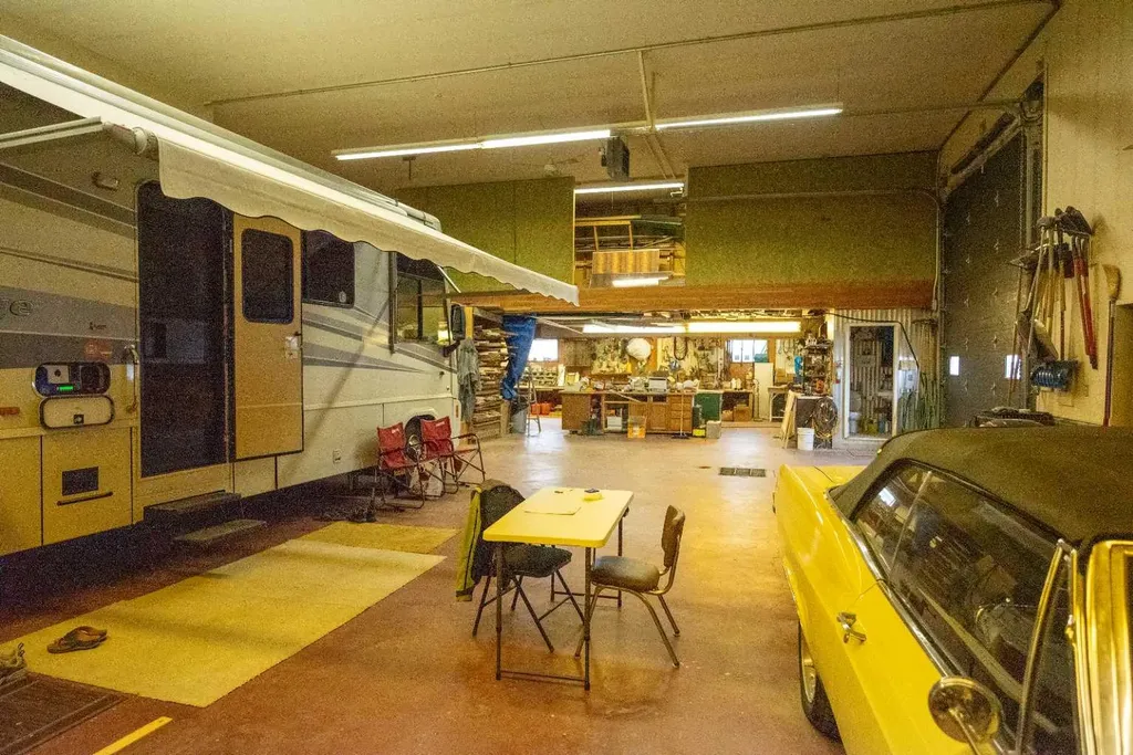 5110 50 Avenue Provost AB T0B3S0