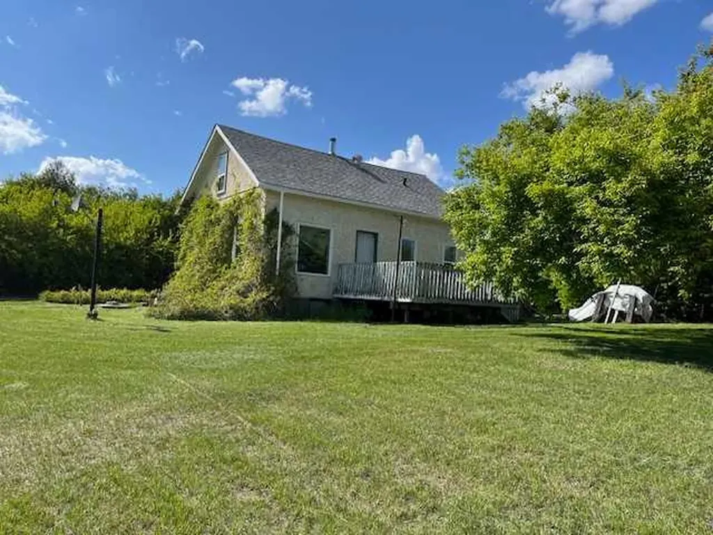 Point Se-28-51-25 W3rd Rural SK S0M 0T0