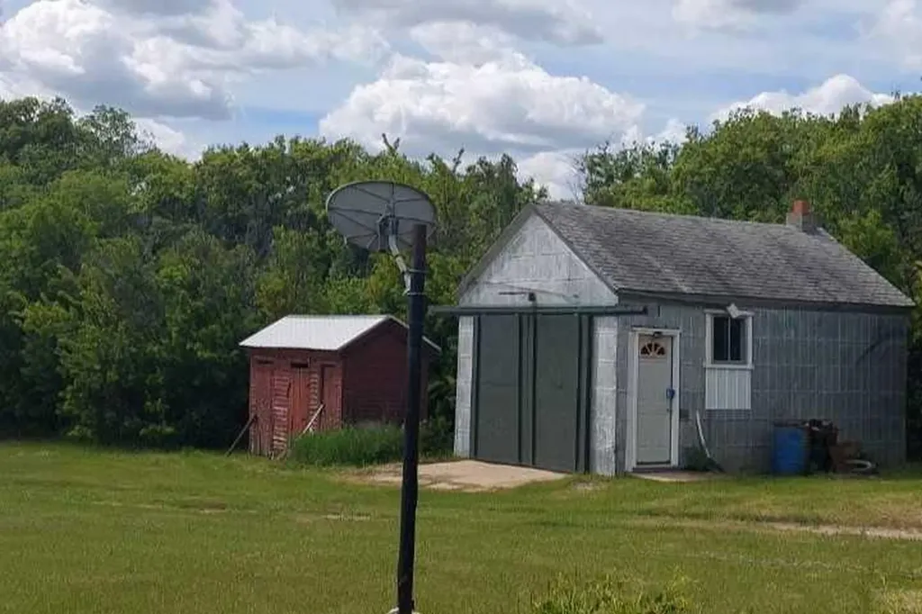 Point Se-28-51-25 W3rd Rural SK S0M 0T0