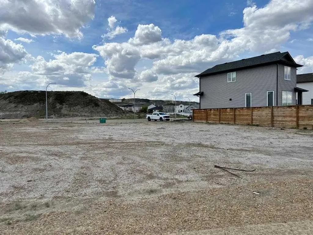 104 10 Avenue SE Drumheller AB T0J 0Y6