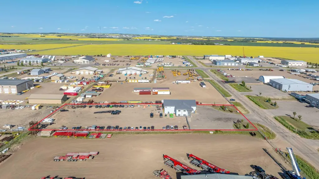 9020 150 Avenue Grande Prairie AB T8X 0E8