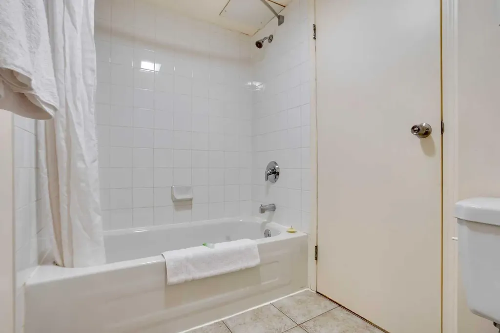 8538 Franklin Avenue Fort Mcmurray AB T9H 2J3