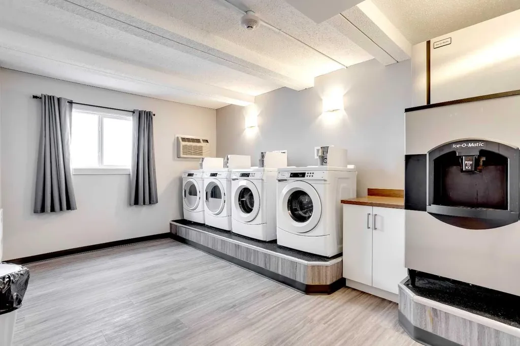 8538 Franklin Avenue Fort Mcmurray AB T9H 2J3