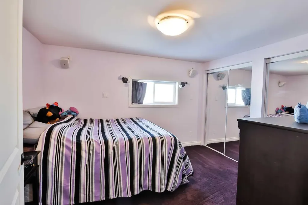 328 Railway Avenue Travers AB T0L 1G0