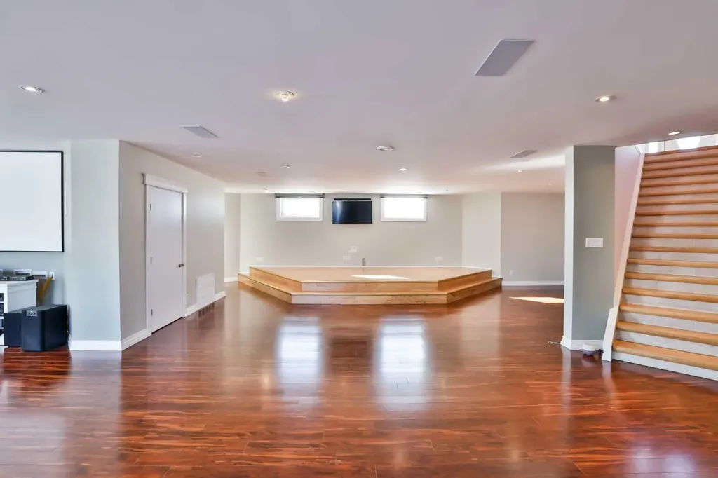 328 Railway Avenue Travers AB T0L 1G0