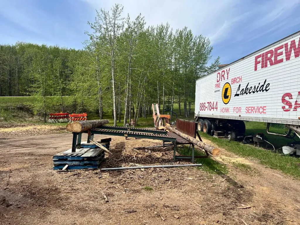 25204 Township Road 364 Township Rural Red Deer County AB T0M1R0
