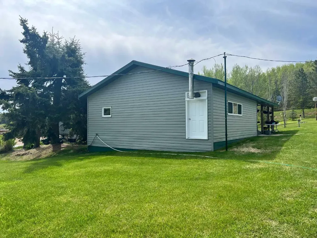 25204 Township Road 364 Township Rural Red Deer County AB T0M1R0