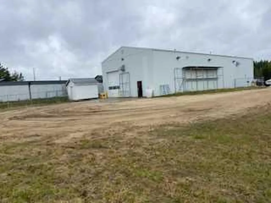 4615 Federated Road Swan Hills AB T0G 0B6