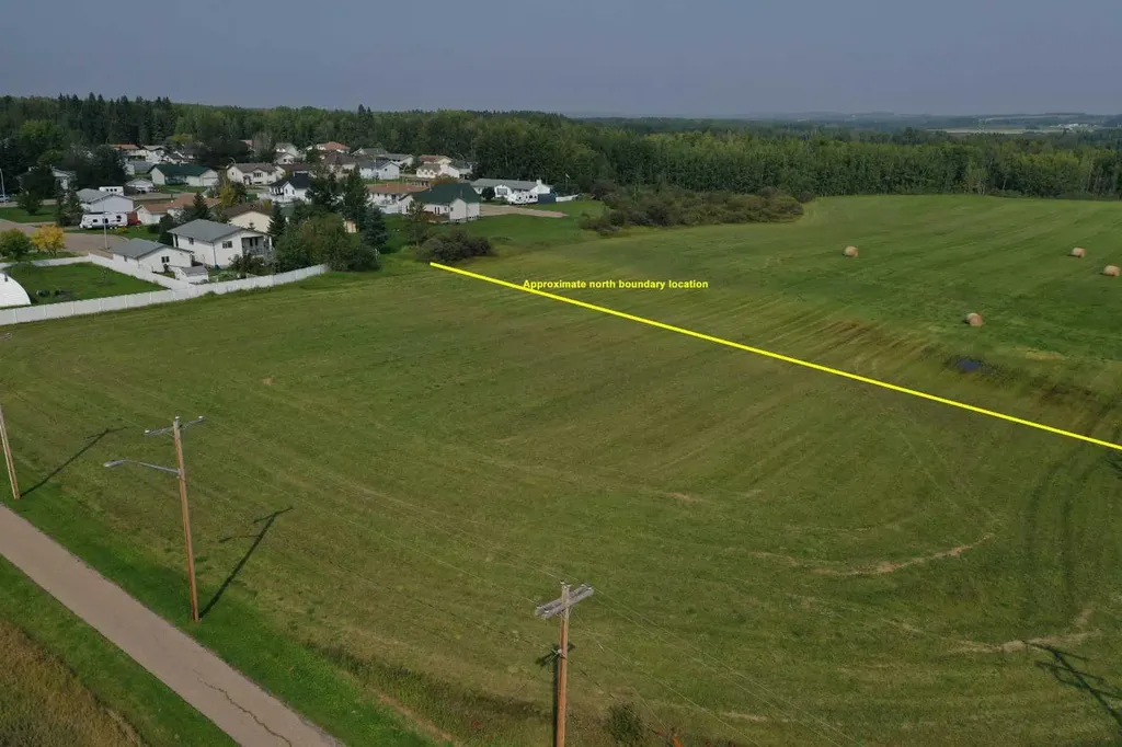 5002 50 Street Rural Brazeau County AB T0E 1Z0