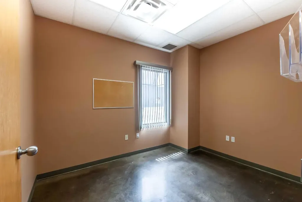 662 16 Street SW Medicine Hat AB T1A 4X1