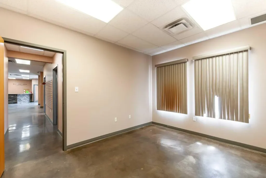 662 16 Street SW Medicine Hat AB T1A 4X1