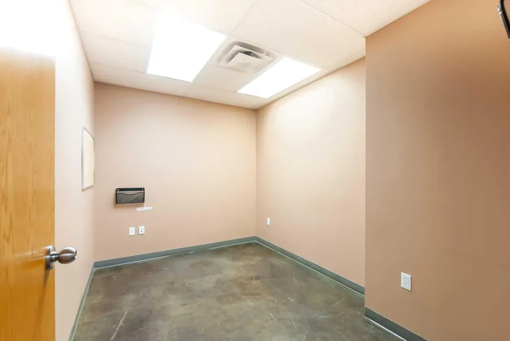 662 16 Street SW Medicine Hat AB T1A 4X1