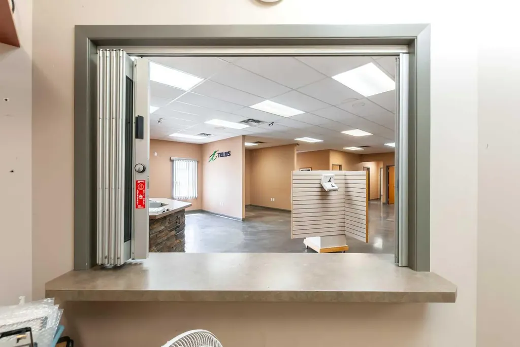662 16 Street SW Medicine Hat AB T1A 4X1