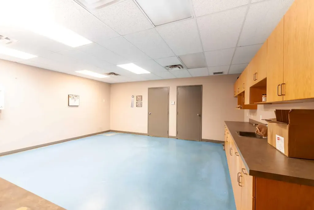 662 16 Street SW Medicine Hat AB T1A 4X1