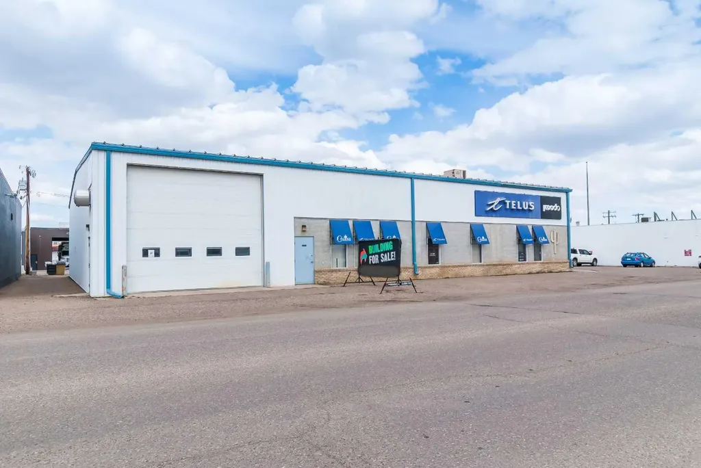 662 16 Street SW Medicine Hat AB T1A 4X1