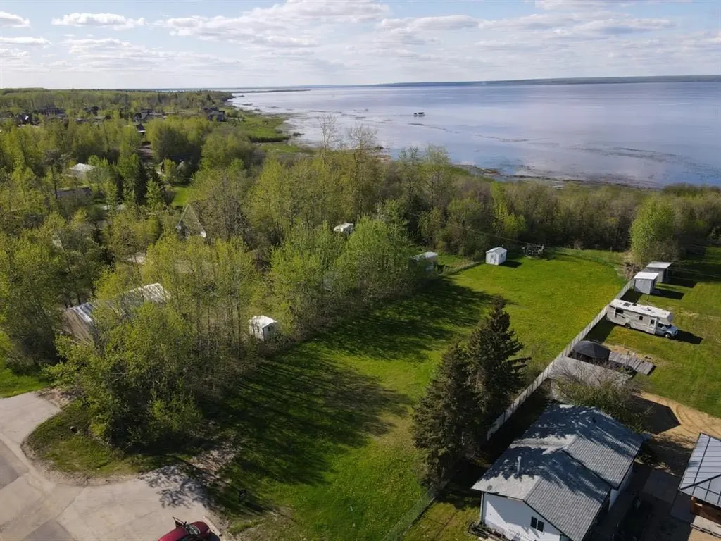 Lot 7 Peace River Avenue Joussard AB T0G 1J0