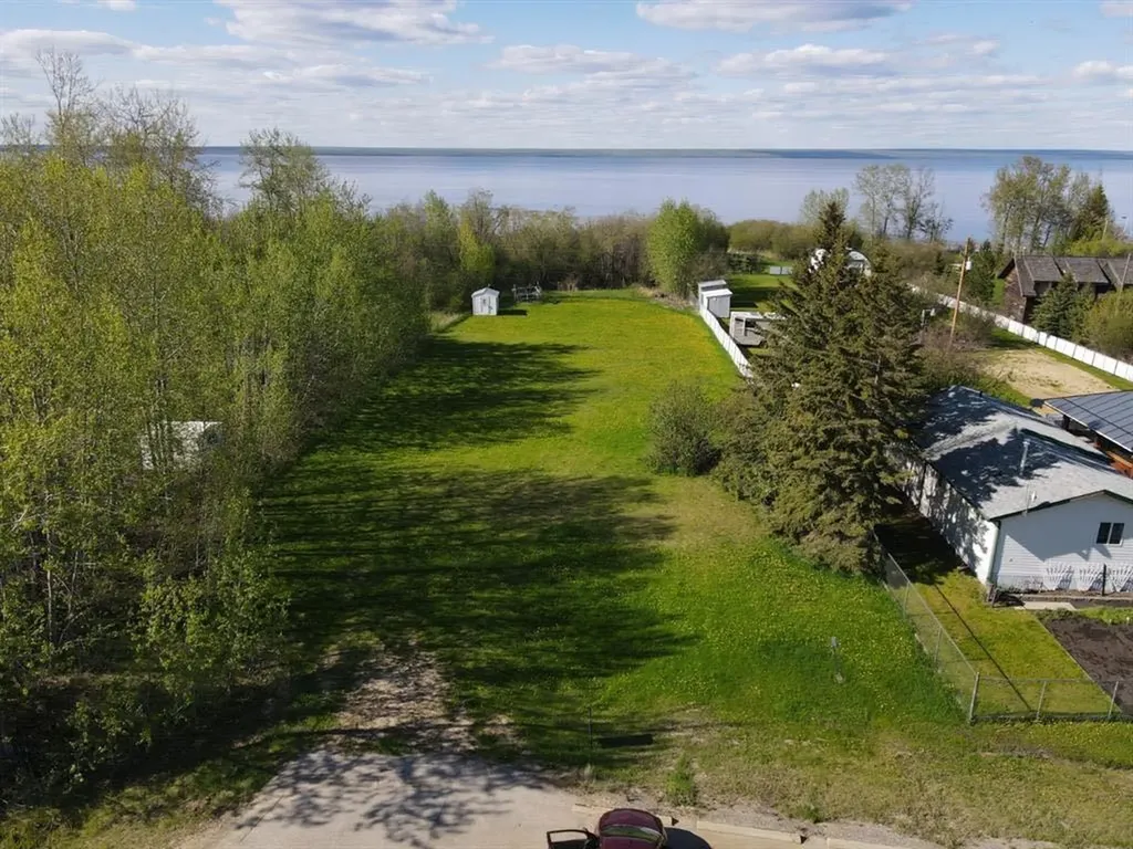 Lot 7 Peace River Avenue Joussard AB T0G 1J0