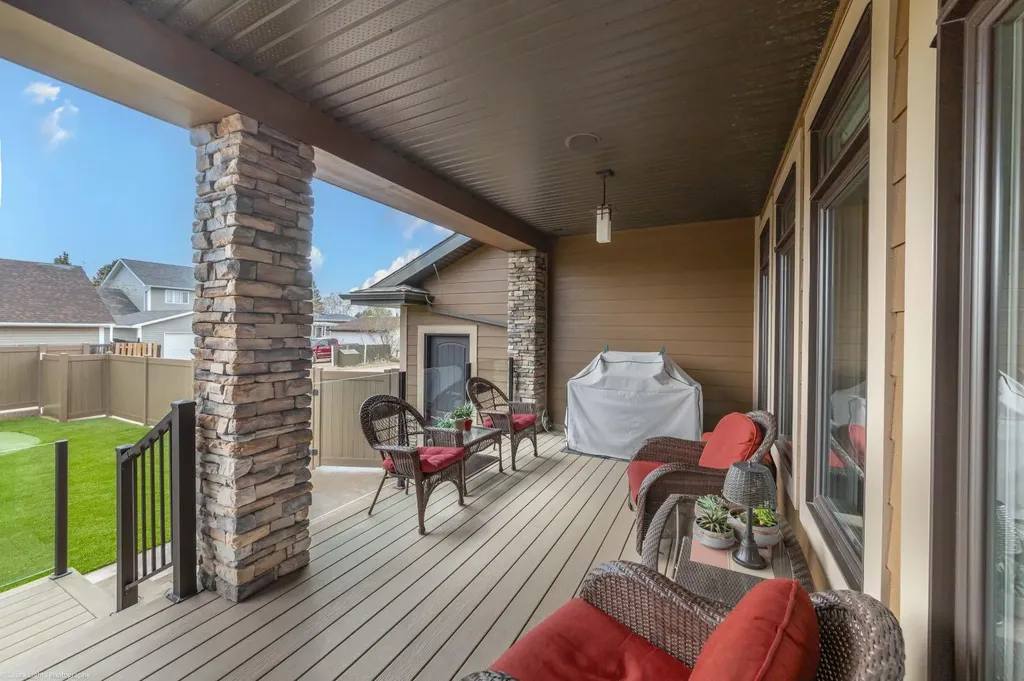 1125 16 Street Wainwright AB T9W 1E5