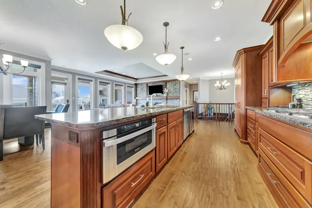 1125 16 Street Wainwright AB T9W 1E5