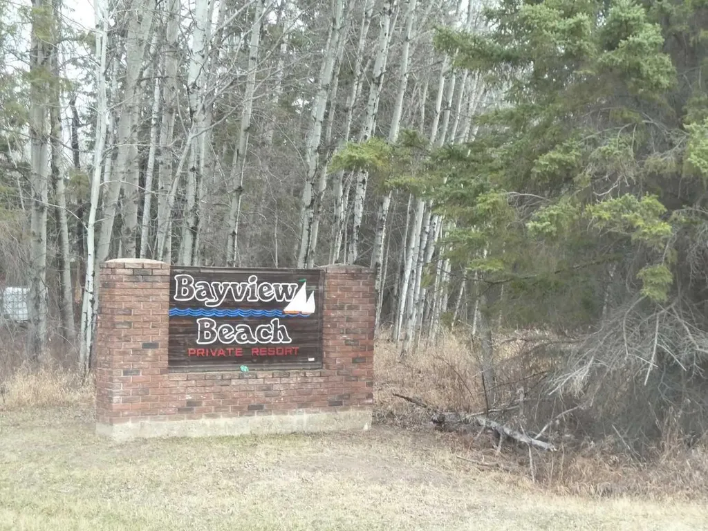 15538 Old Trail Plamondon AB T0A2T0