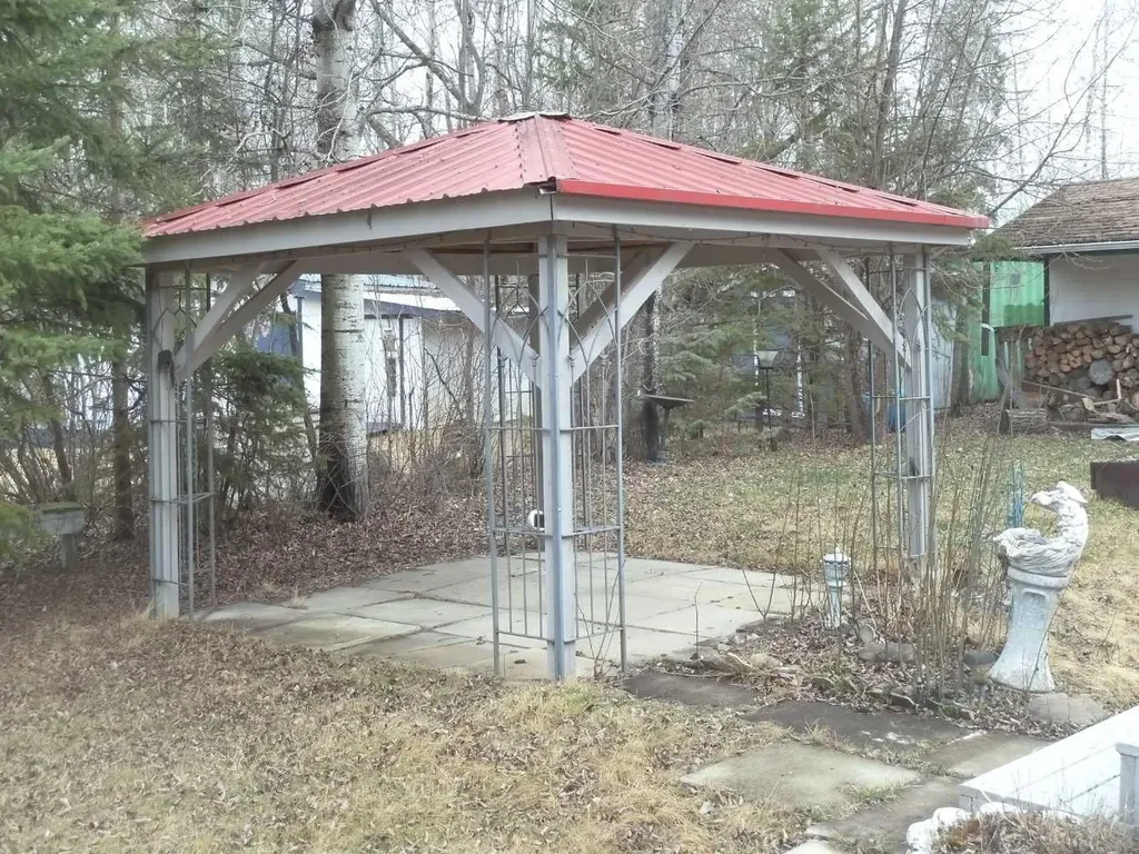 15538 Old Trail Plamondon AB T0A2T0