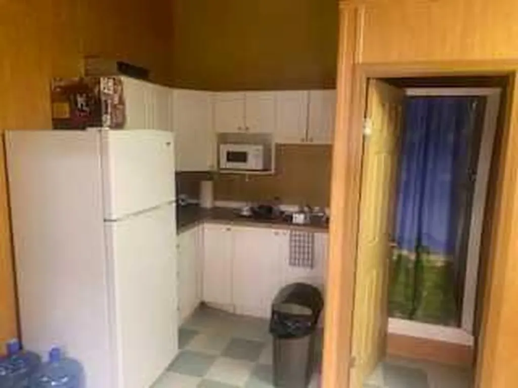 5104 51 Avenue Whitecourt AB T7S 1N8