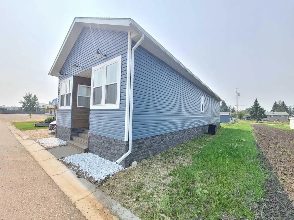 10006 100 Street Nampa AB T0H 2R0