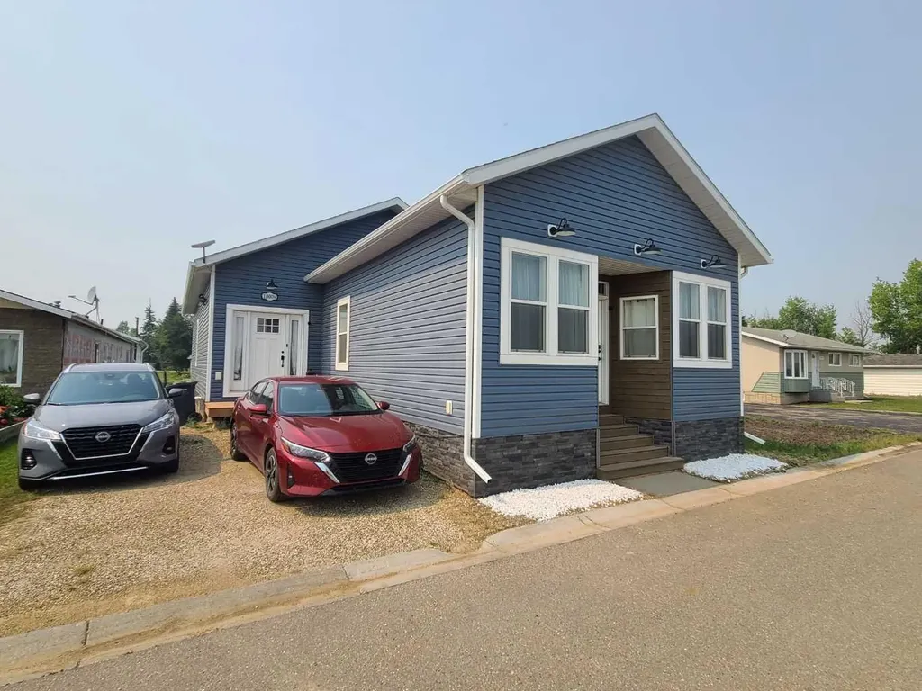 10006 100 Street Nampa AB T0H 2R0