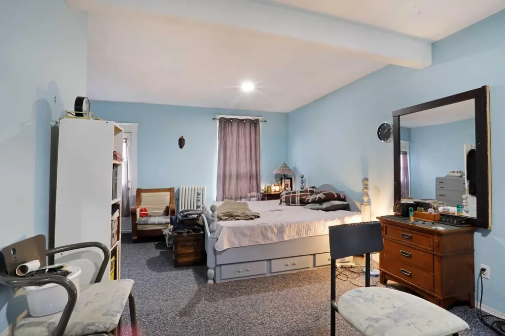 221 Centre Street Tilley AB T0J 3K0