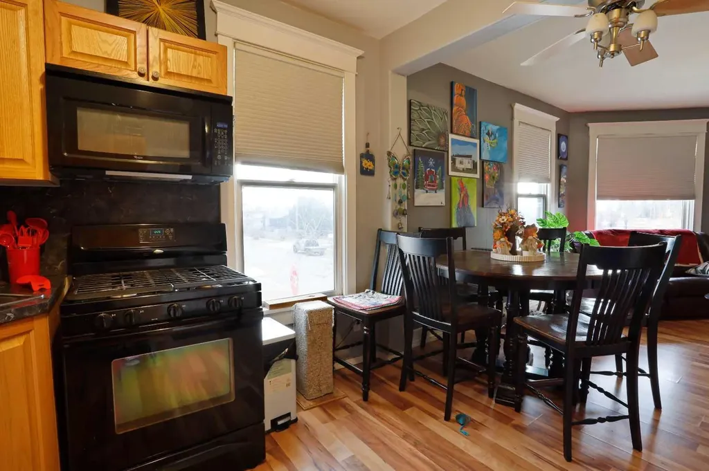 221 Centre Street Tilley AB T0J 3K0