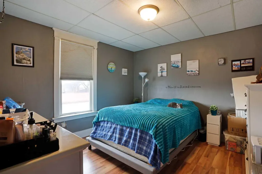 221 Centre Street Tilley AB T0J 3K0