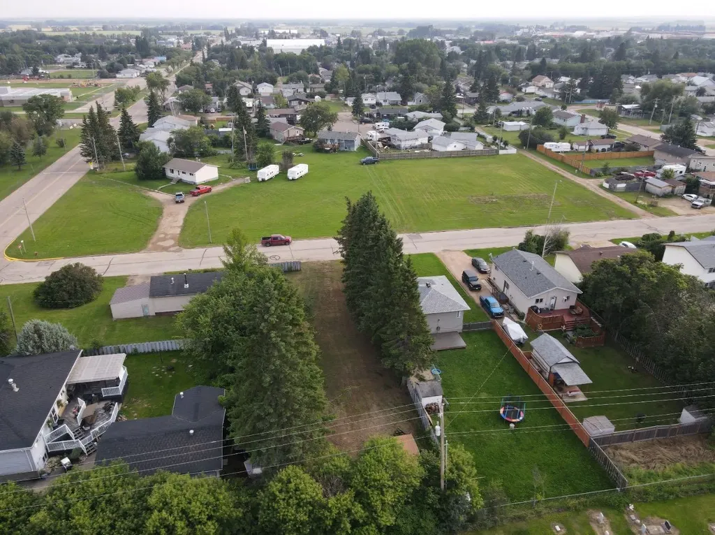4808 59a Avenue High Prairie AB T0G 1E0