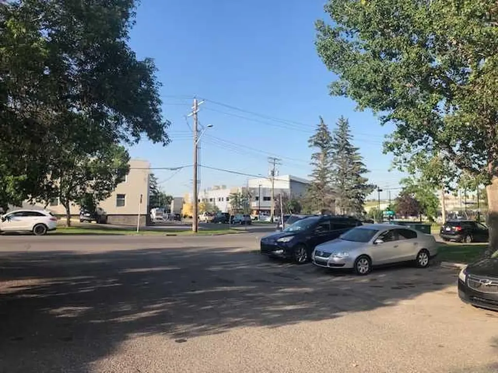 4015 1st Street SE Calgary AB T2G4X7