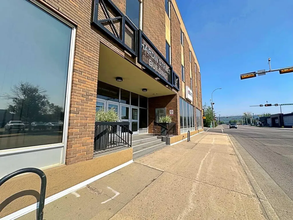 9816 Hardin Street Fort Mcmurray AB T9H 4K3