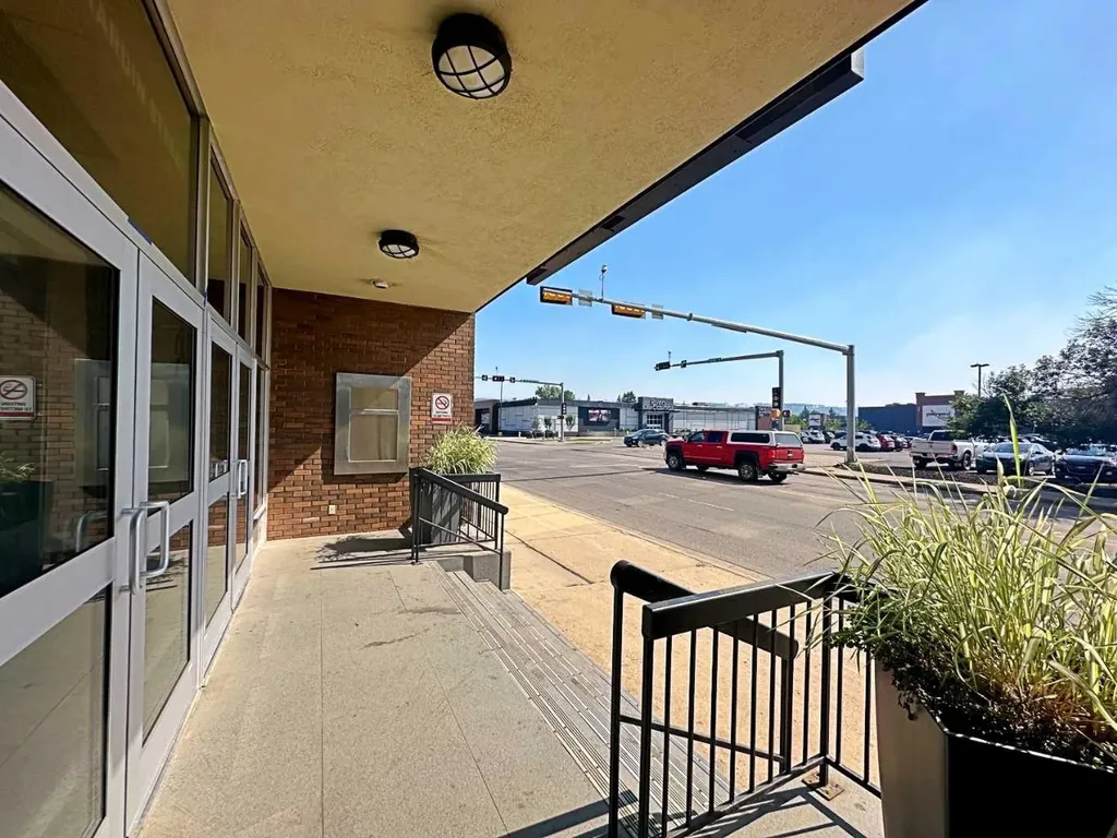 9816 Hardin Street Fort Mcmurray AB T9H 4K3